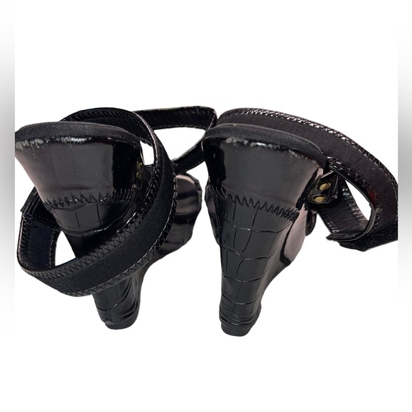 Exchange by Charles David - black ankle strap Wedges - size 6 - EUC - Picture 5 of 8